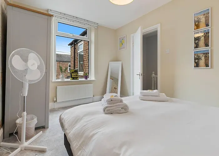 Stunning Terraced House Next To York Racecourse